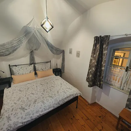 Dum U Barvire Gæstehus 3*